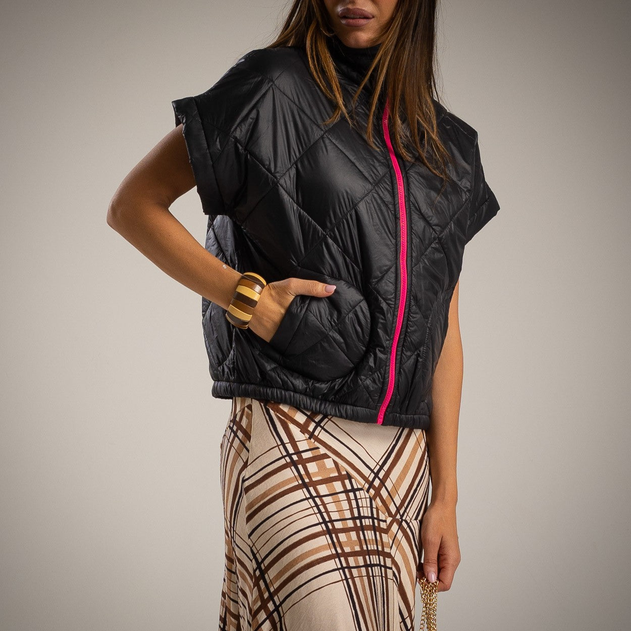 Steppweste mit Zipper – Fluor-Detail