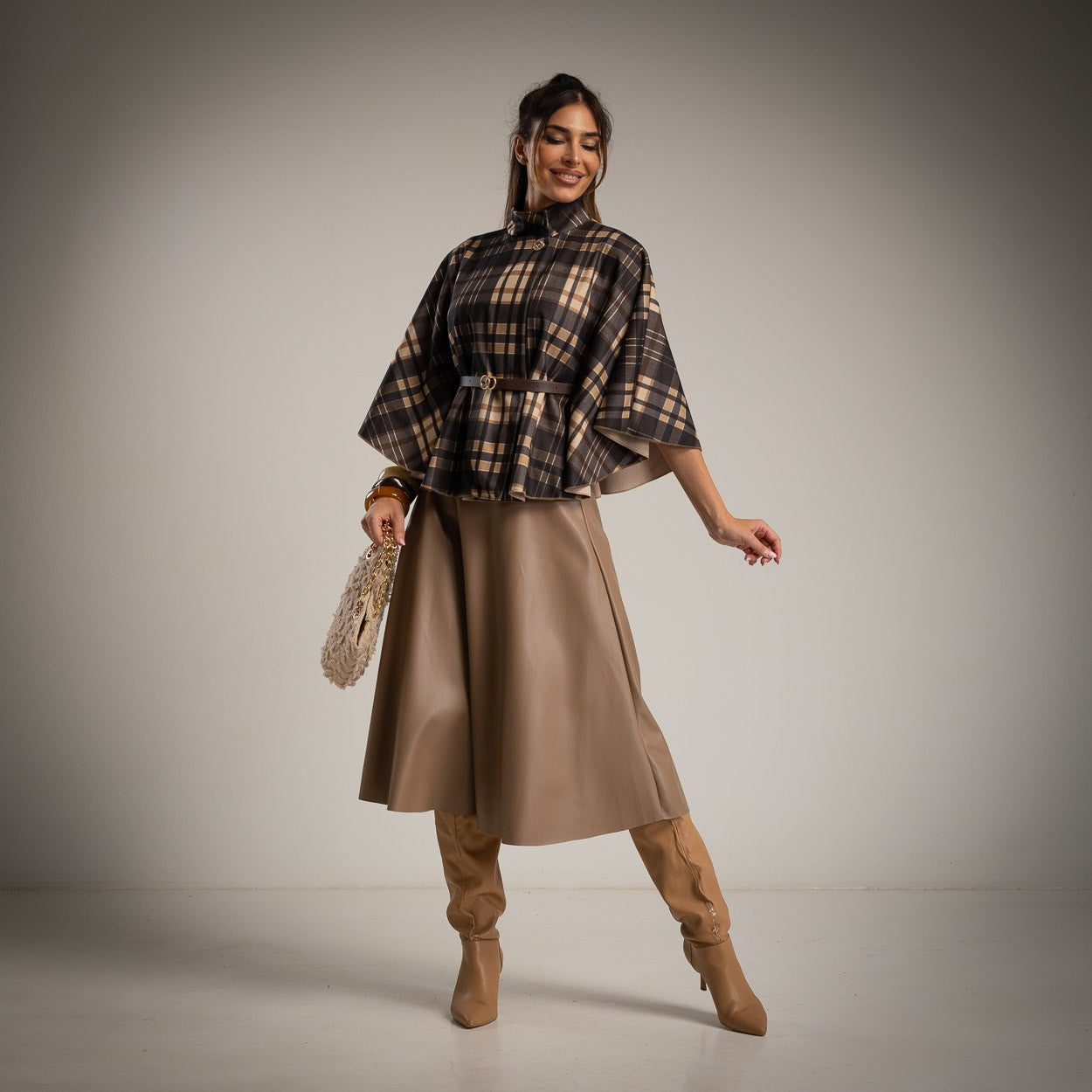 Cape „Karo“ mit Gürtel „Maravillas“