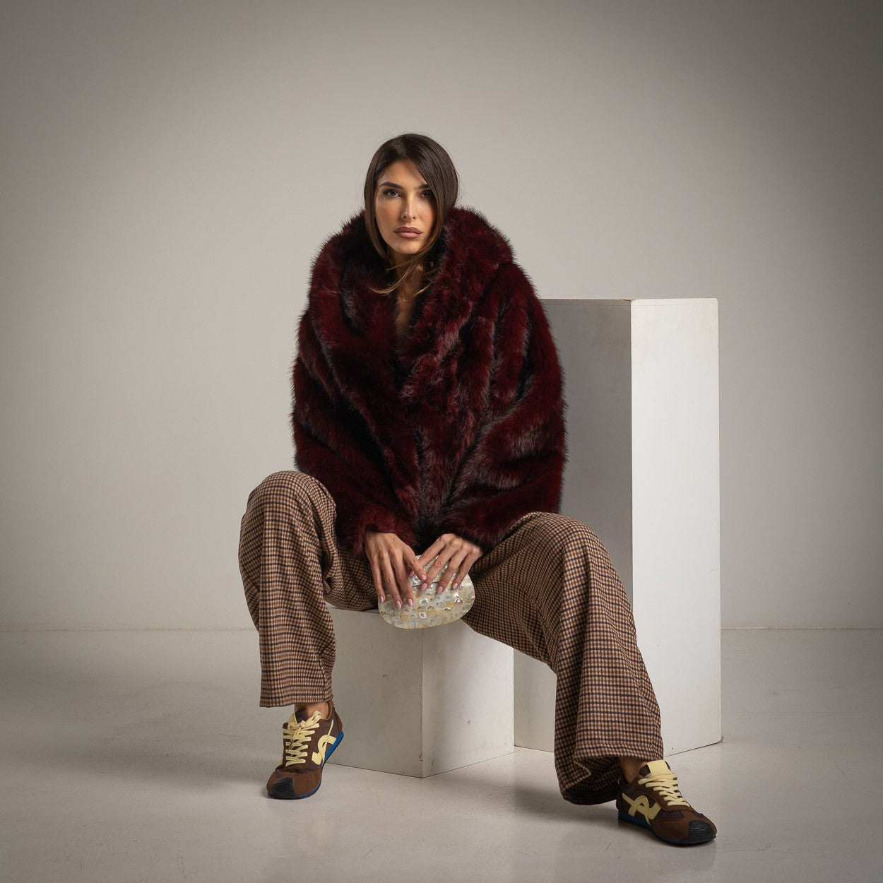 Chaquetón Forrado con Pelo en Capucha