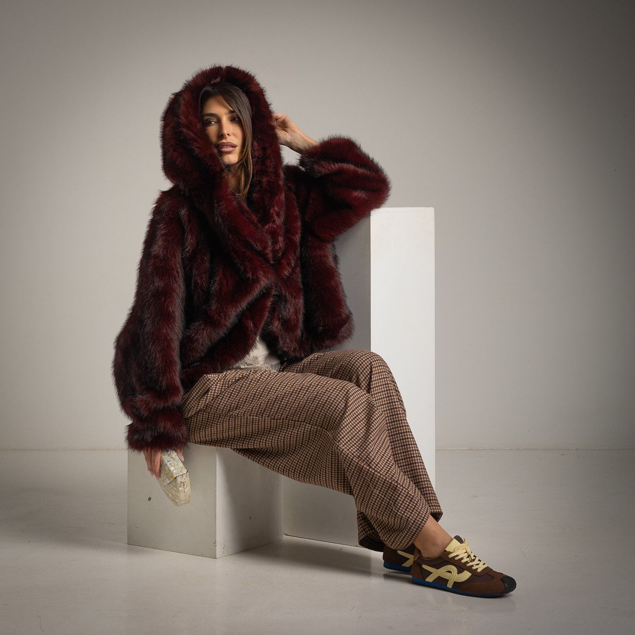 Chaquetón Forrado con Pelo en Capucha