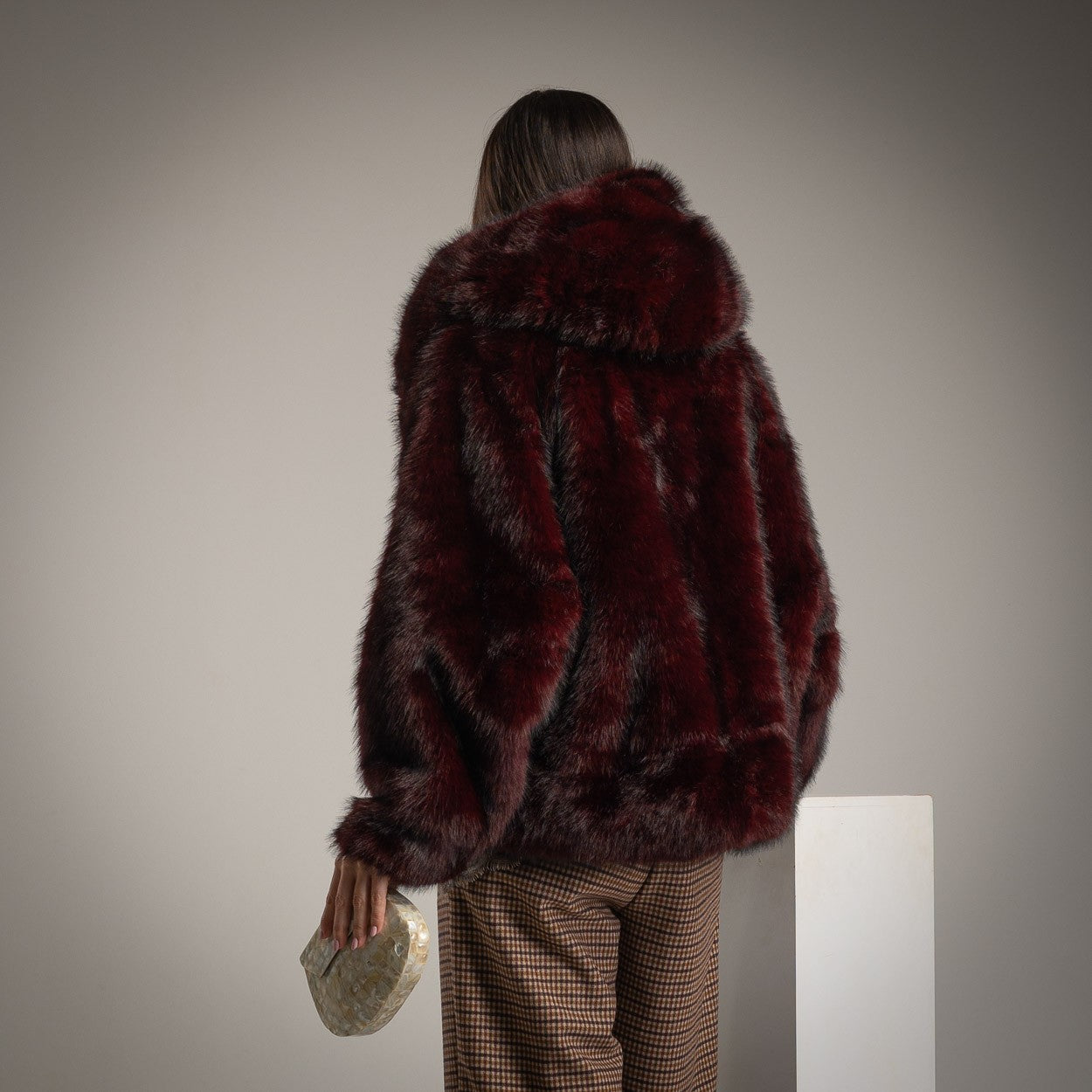 Chaquetón Forrado con Pelo en Capucha
