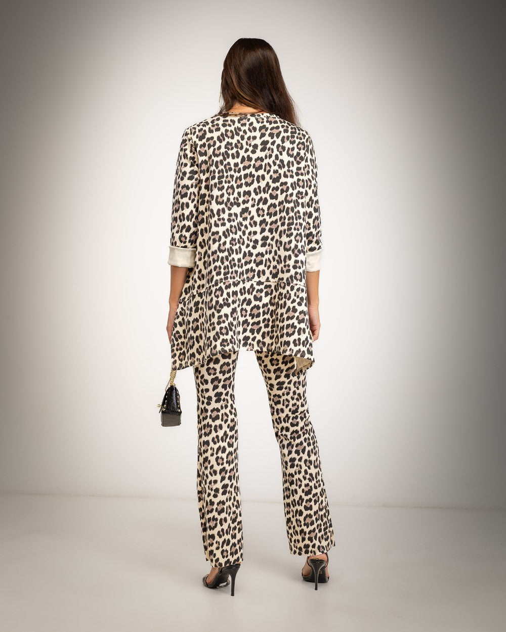 Zweiteiliges Set mit Animal-Print – Produktansicht – Albanos 52781-17