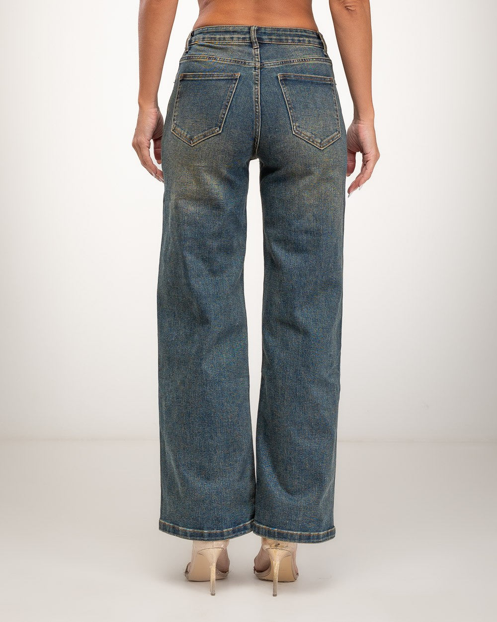 Wide-Leg-Jeans mit überkreuzter Front – Produktansicht – Albanos 5010-31